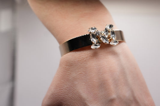 Bracciale ridigo lettera