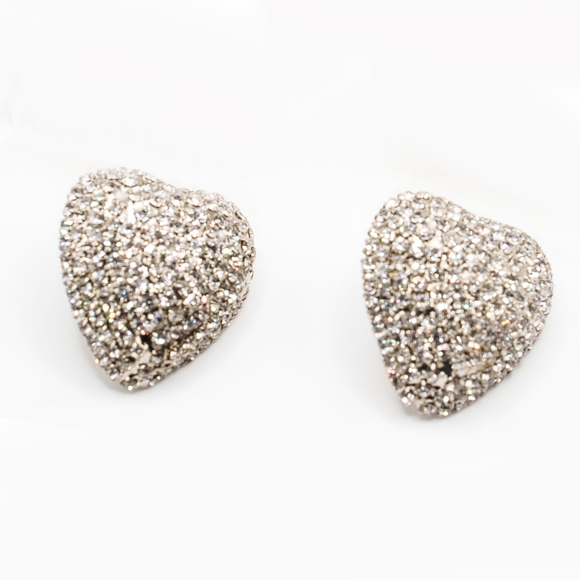Orecchini Cuore con pave' di zirconi | Eleganza e Brillantezza Romantica