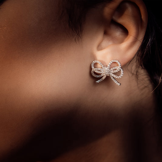 Doppio Fiocco |Orecchini donna Argento 925 | Design fiocco con zirconi | Eleganza romantica | Gioielli raffinati
