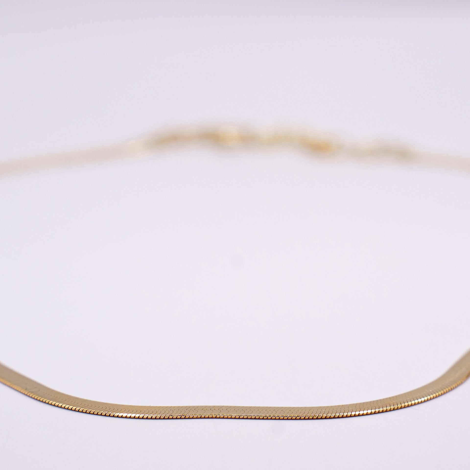 Collana Fettuccia Oro Donna | Falda Stretta o Falda Larga | Girocollo Elegante | Gioiello Minimal Chic