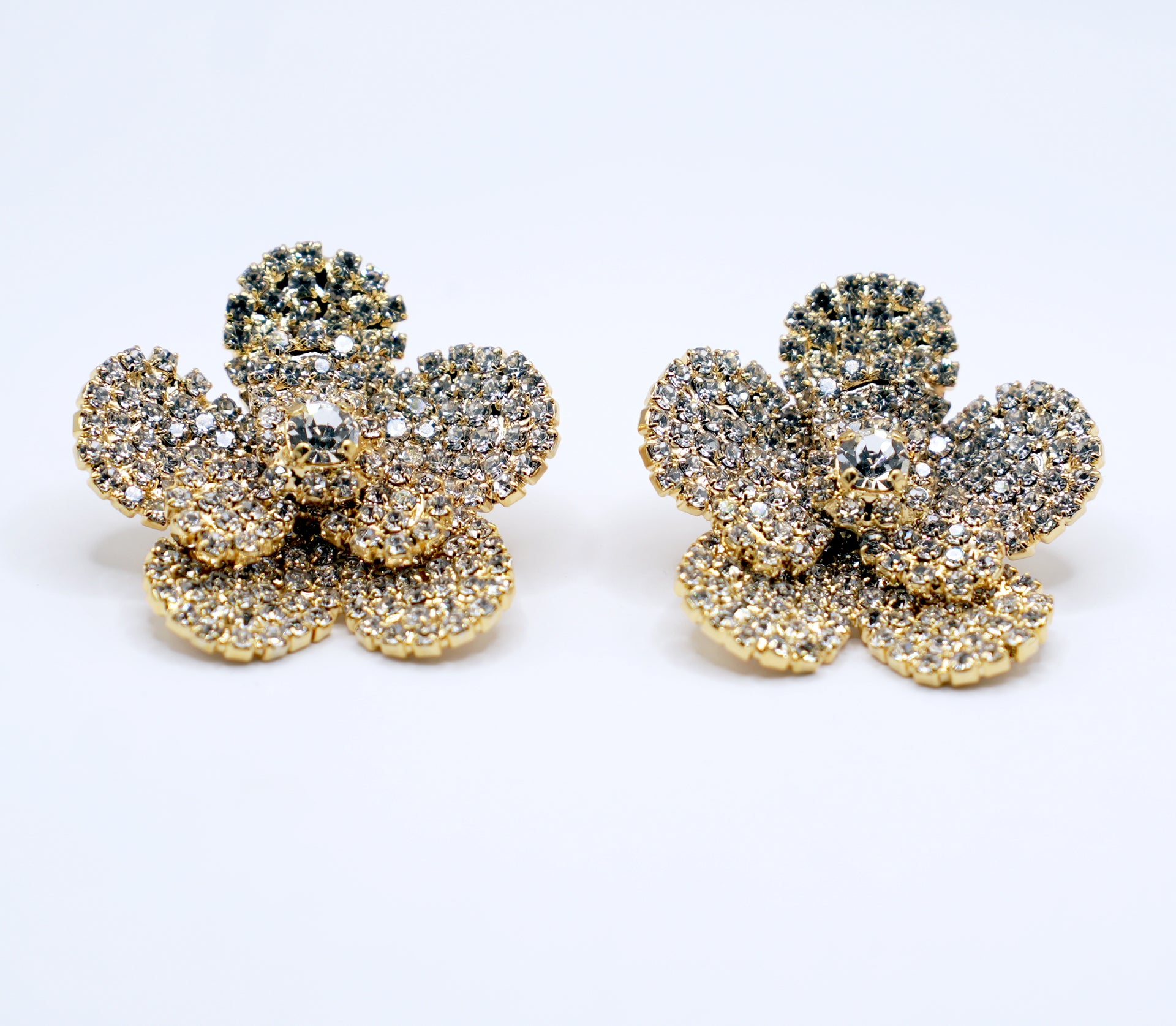 Orecchini fiore con strass | Gioielli dorati eleganti | Accessori da cerimonia donna