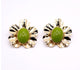 Orecchini fiore dorato con cabochon verde | Design floreale elegante | Gioielli donna originali