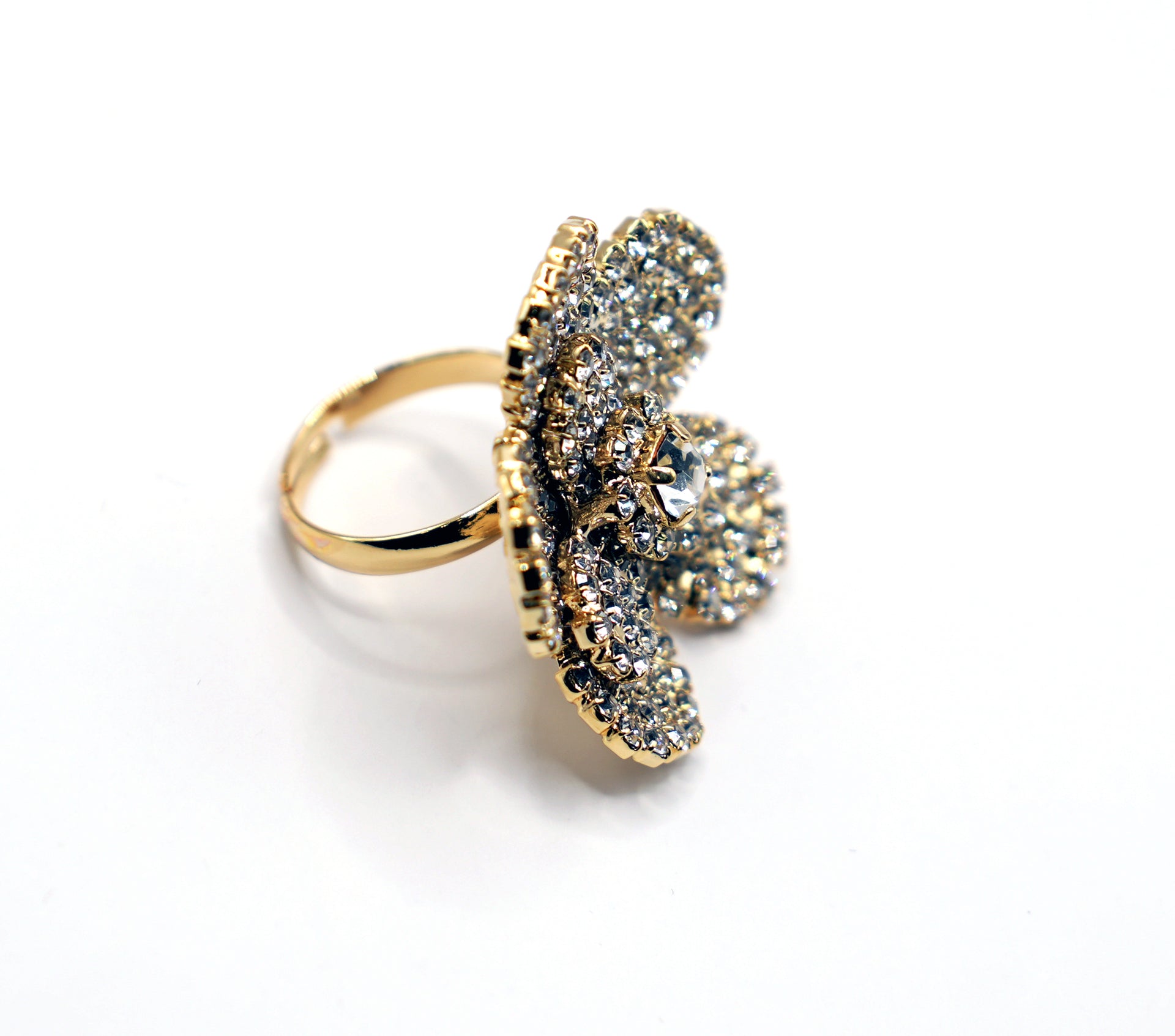 Anello Camelia gold| Gioiello dorato elegante donna | Anello grande tridimensionale