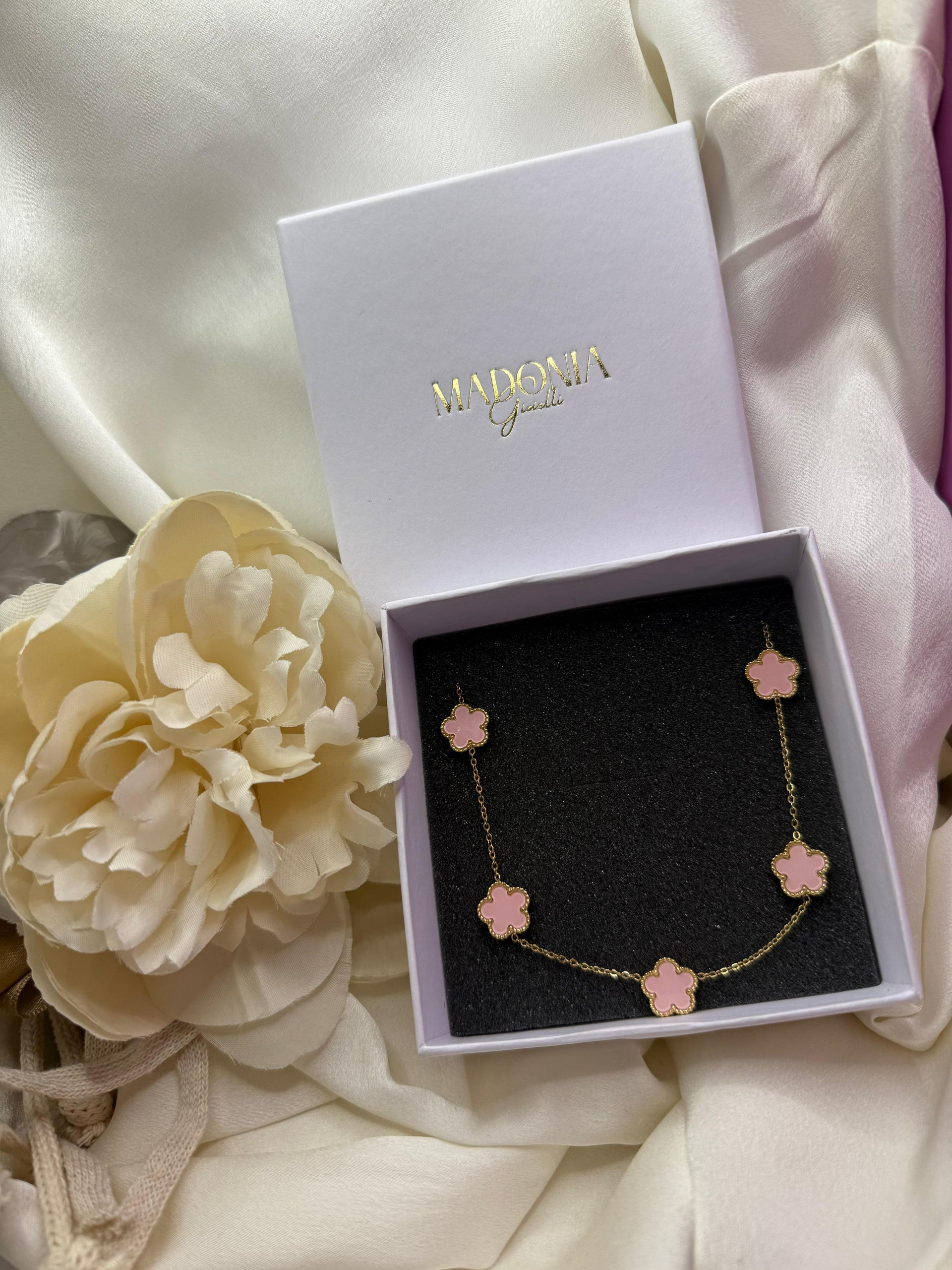 Collana Quadrifoglio | Acciaio Inossidabile | Catena Regolabile 45 cm | Design Elegante e Minimal